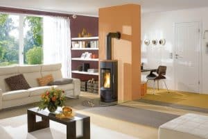 Wohnzimmer mit Kamin